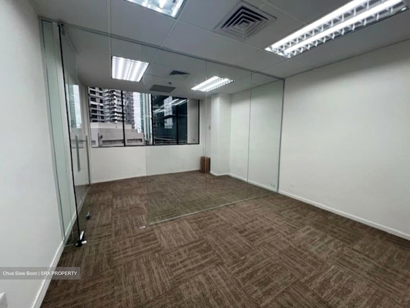 International Plaza (D2), Office #540827841